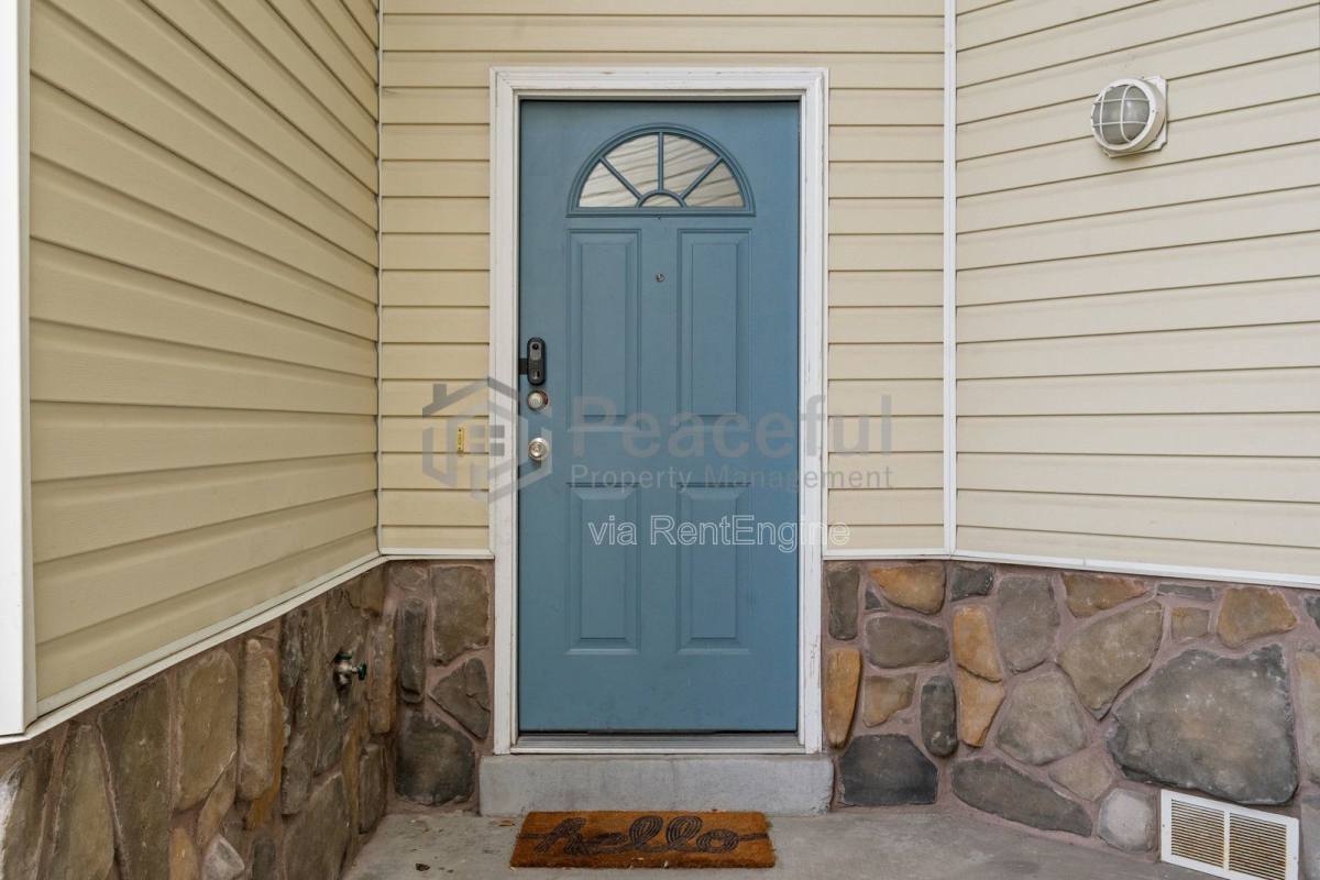 Townhouse for rent at 1541 W Lane Court, Provo, UT 84601