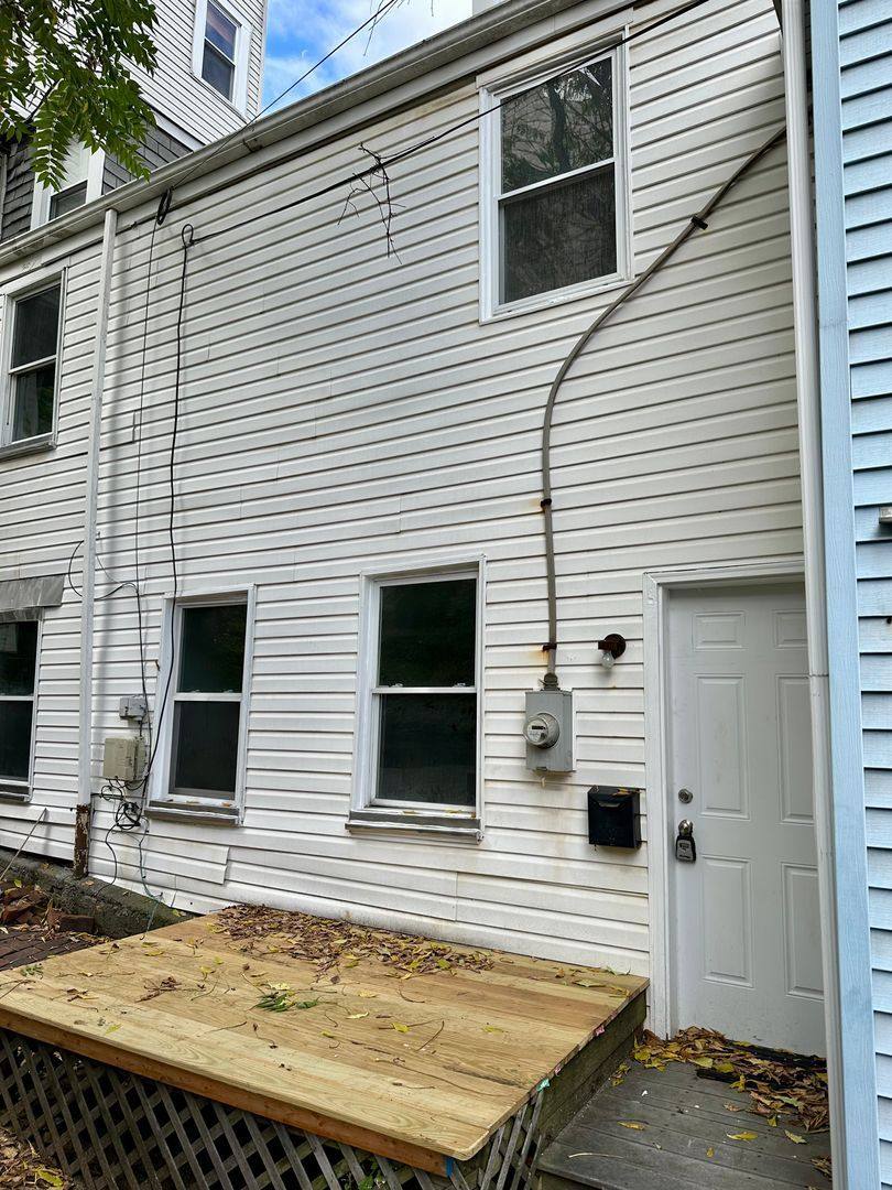 Apartment for rent at 2709 Josephine St #1, Pittsburgh, PA 15203