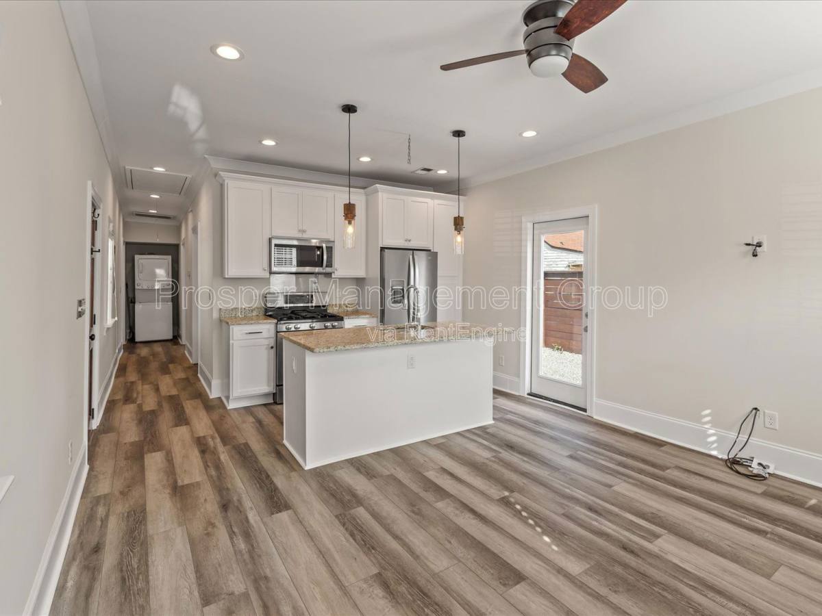 House for rent at 400 Sumter St, Charleston, SC 29403