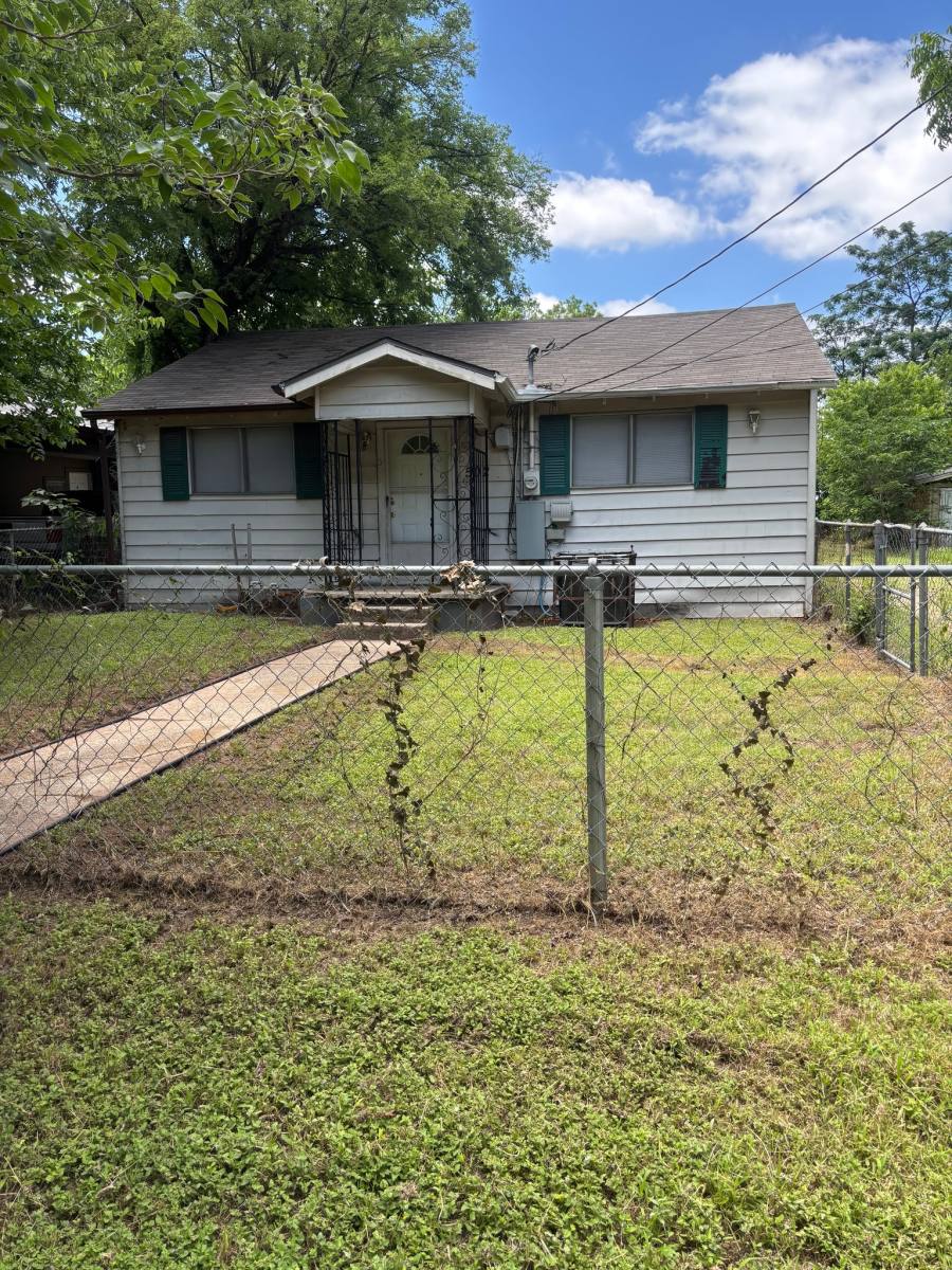 House for rent at 502 Maxfield St, Waco, TX 76705