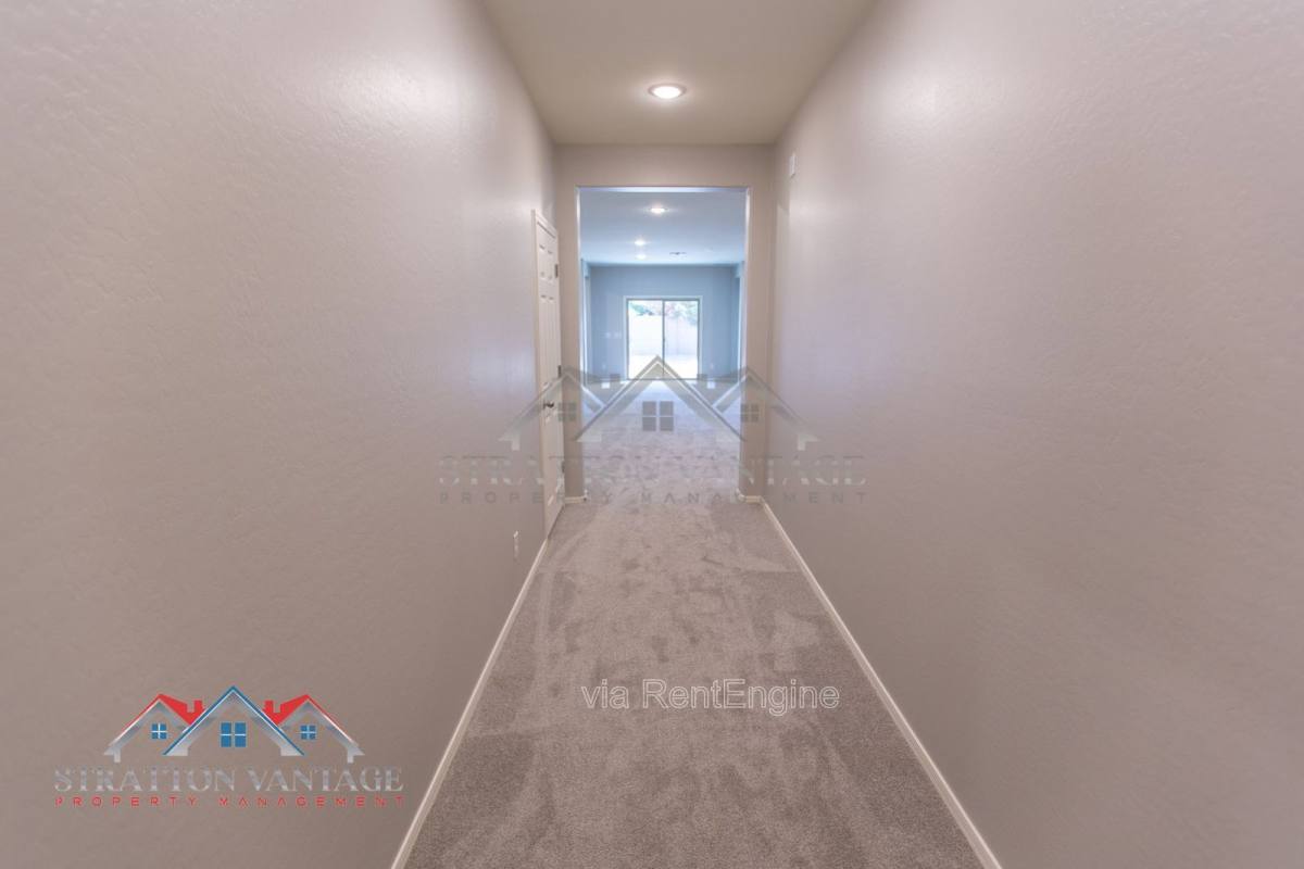 House for rent at 495 E Rio Place, Casa Grande, AZ 85122