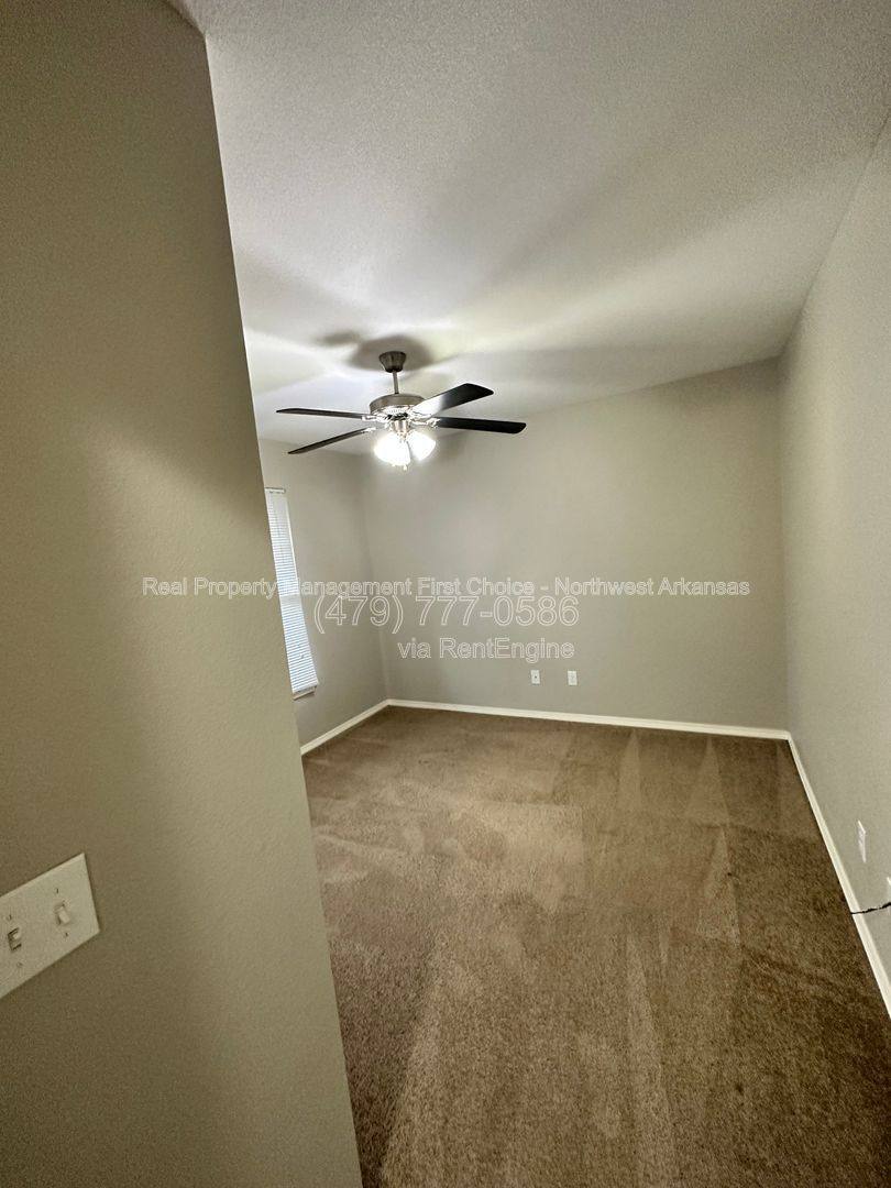 Apartment for rent at 2900 SW Amberwood Ave #2, Bentonville, AR 72713