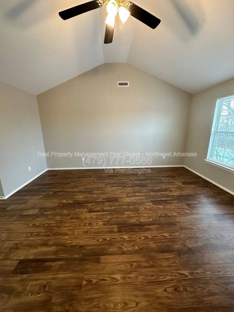 Apartment for rent at 2900 SW Amberwood Ave #2, Bentonville, AR 72713