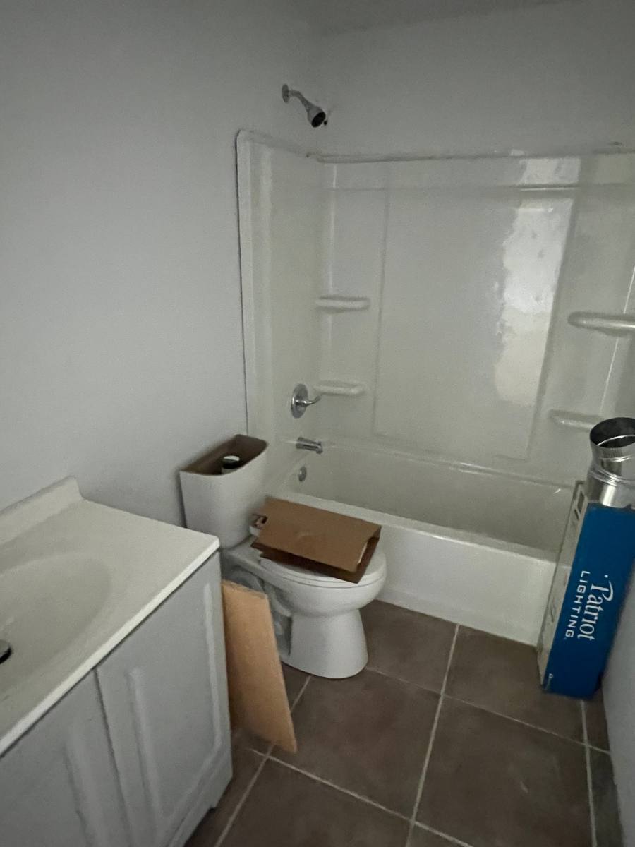 Apartment for rent at 772 Eastern Ave #772, South Beloit, IL 61080