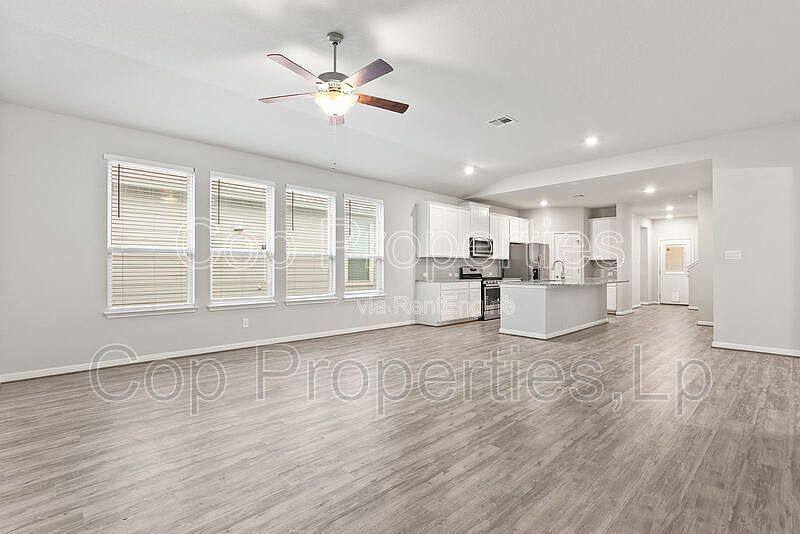 House for rent at 11627 Troubadour Trail, San Antonio, TX 78245