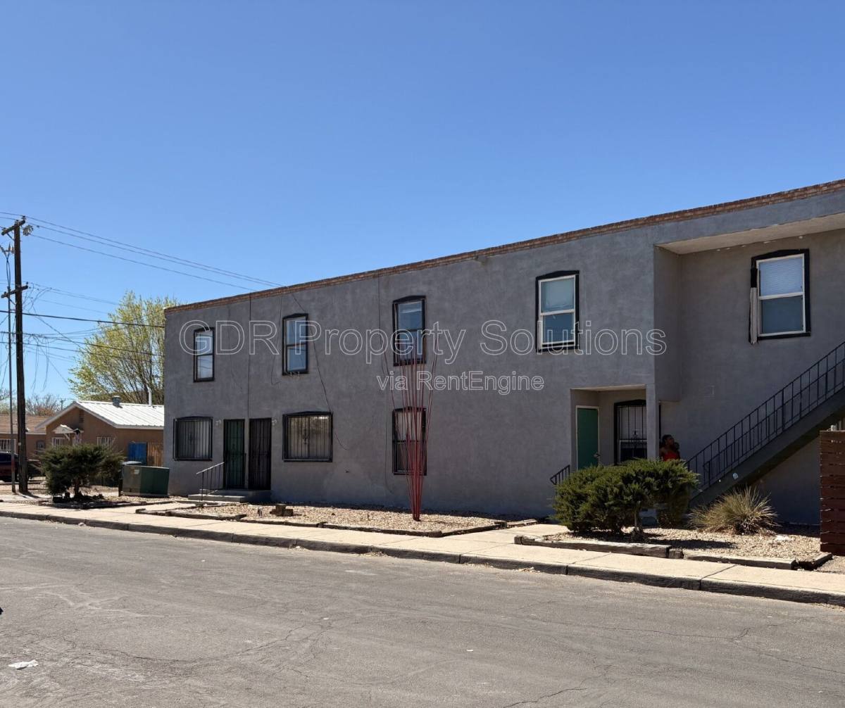 Apartment for rent at 1100 Coal Ave SW #7, Albuquerque, NM 87102