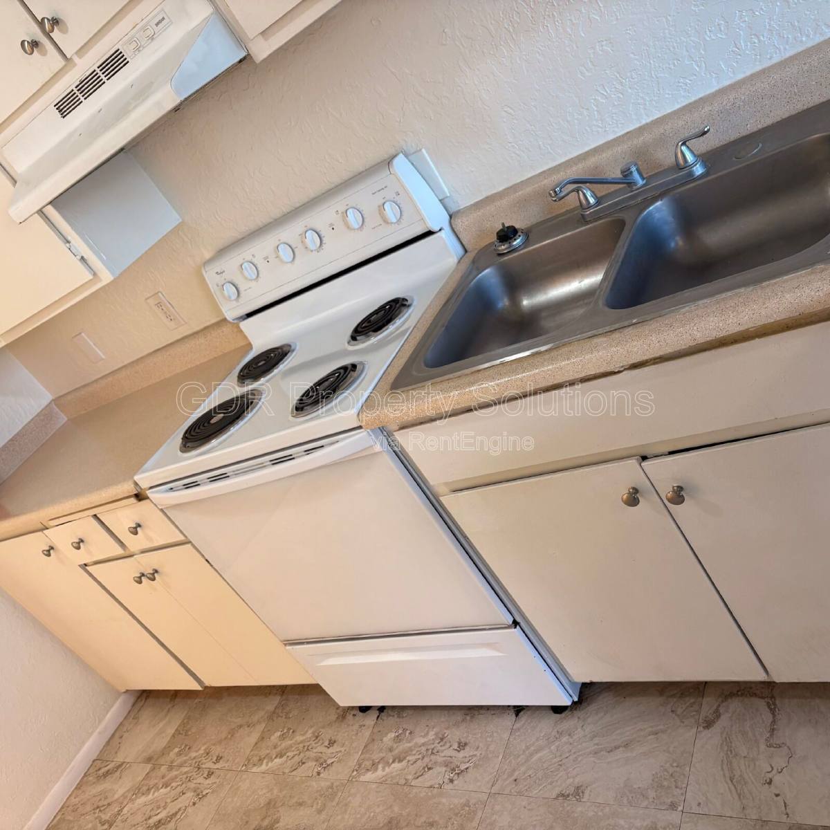 Apartment for rent at 1100 Coal Ave SW #7, Albuquerque, NM 87102