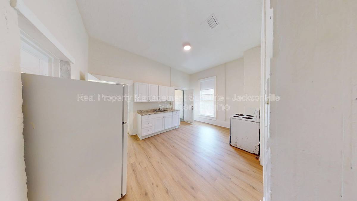 Apartment for rent at 2324 Moncrief Rd, Jacksonville, FL 32209
