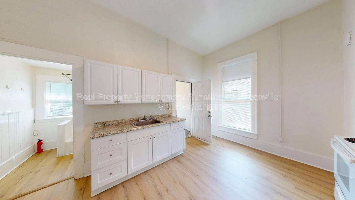 Apartment for rent at 2324 Moncrief Rd, Jacksonville, FL 32209