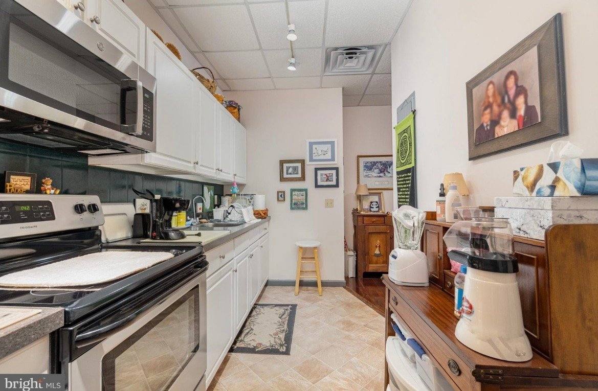 Apartment for rent at 18 E Sunbury St #B, Minersville, PA 17954