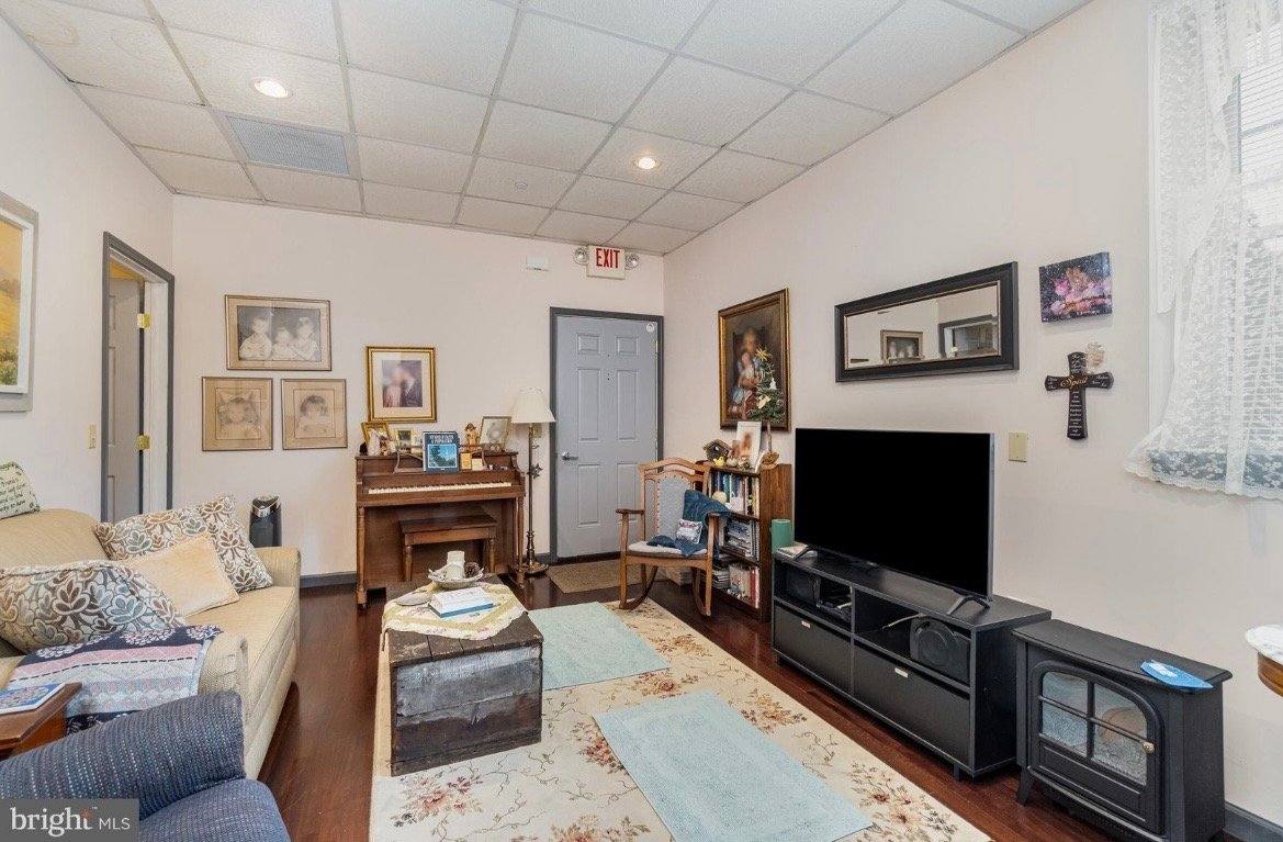 Apartment for rent at 18 E Sunbury St #B, Minersville, PA 17954