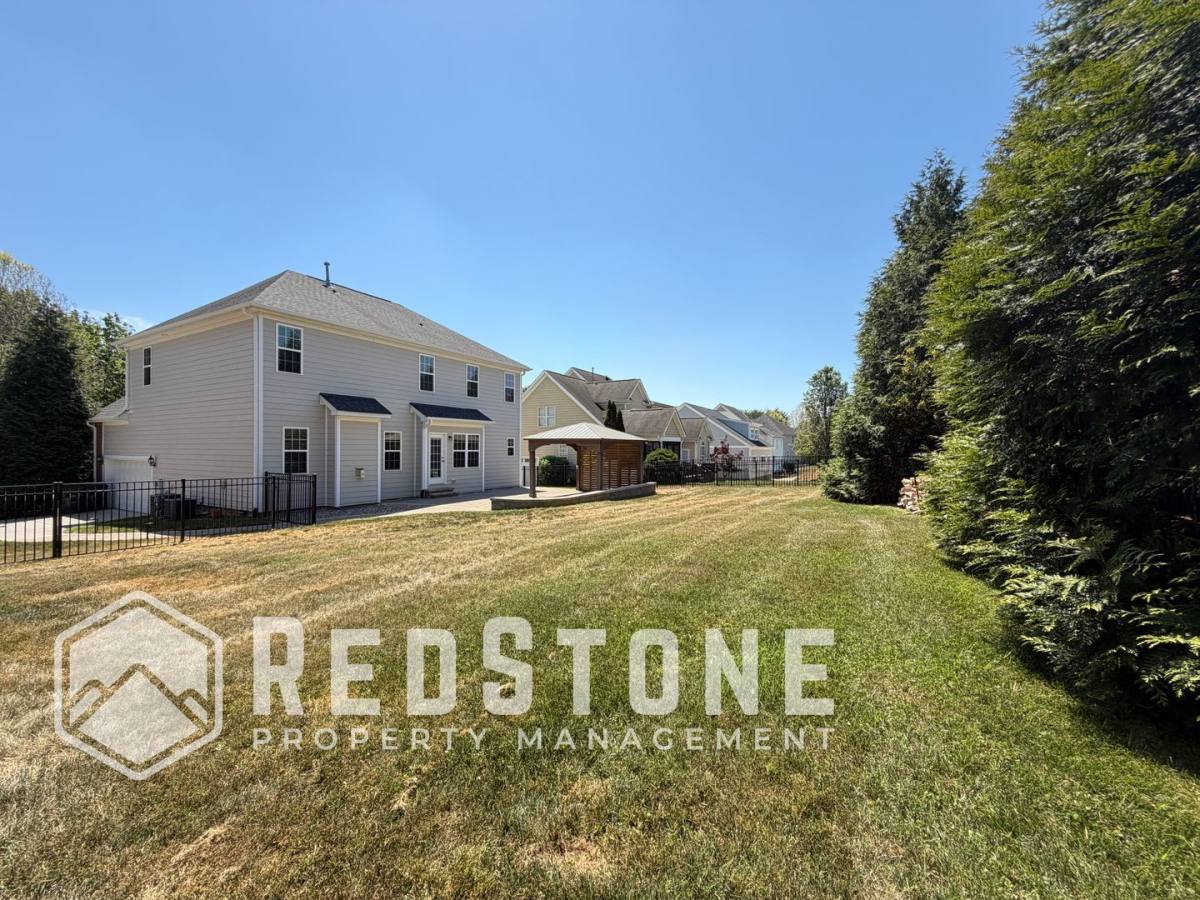 House for rent at 1823 Buxton Way, Burlington, NC 27215