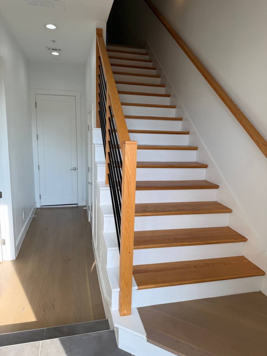 Townhouse for rent at 2620 Valley View Lane #103, Dallas, TX 75234