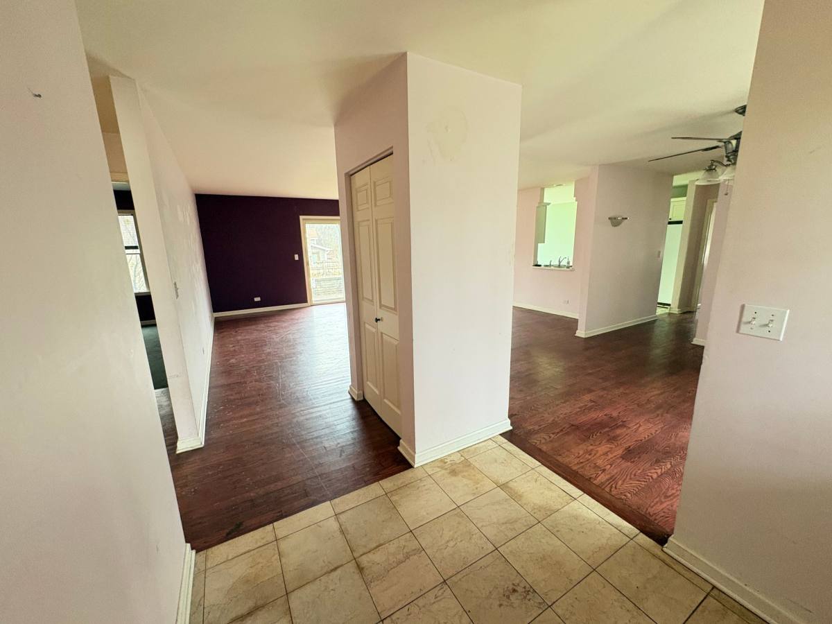 House for rent at 6N730 Manor Lane, Itasca, IL 60143