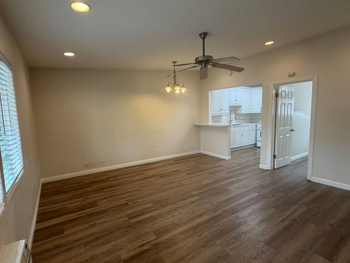 Apartment for rent at 2119 E Westport Dr #7, Anaheim, CA 92806