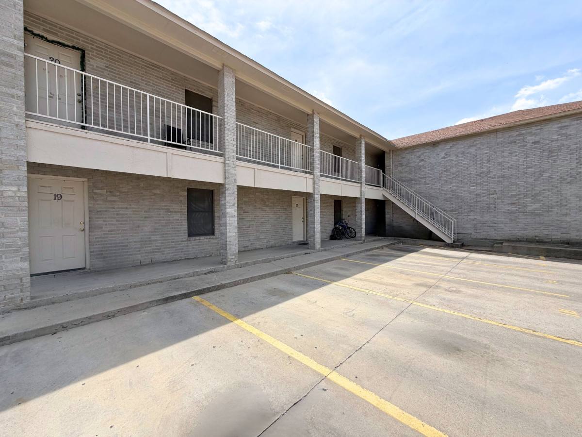 Apartment for rent at 513 Shiloh #20, Laredo, TX 78041
