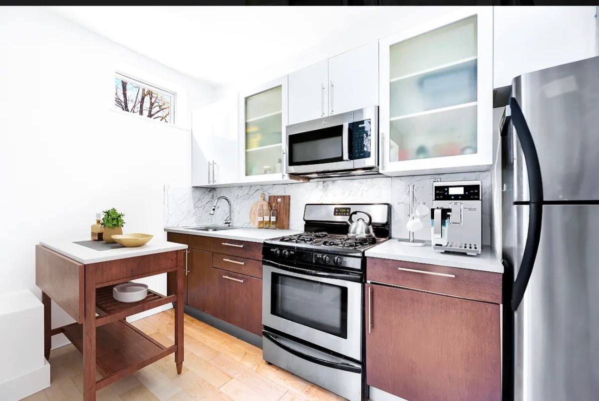Condo for rent at 14 Monitor St, Brooklyn, NY 11222