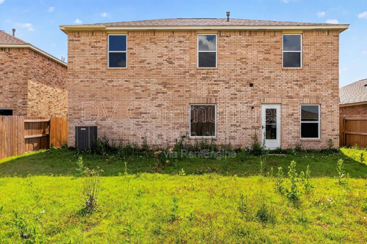 House for rent at 1712 Amaranth Lane, El Reno, OK 73036