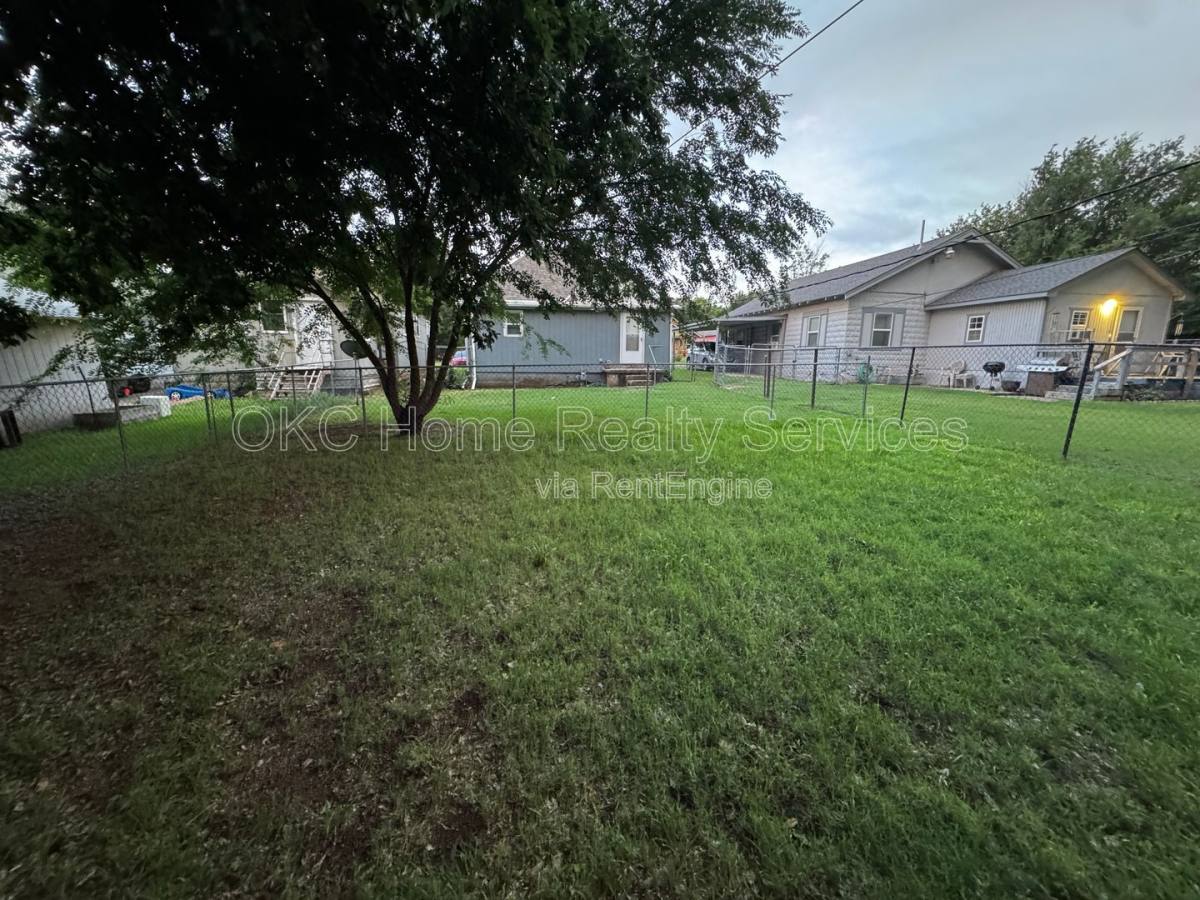 House for rent at 115 SW 23rd St, Oklahoma City, OK 73109