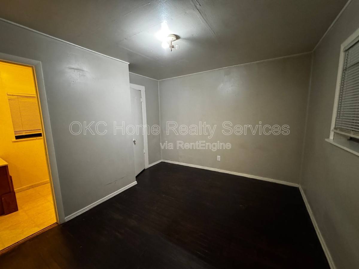 House for rent at 115 SW 23rd St, Oklahoma City, OK 73109