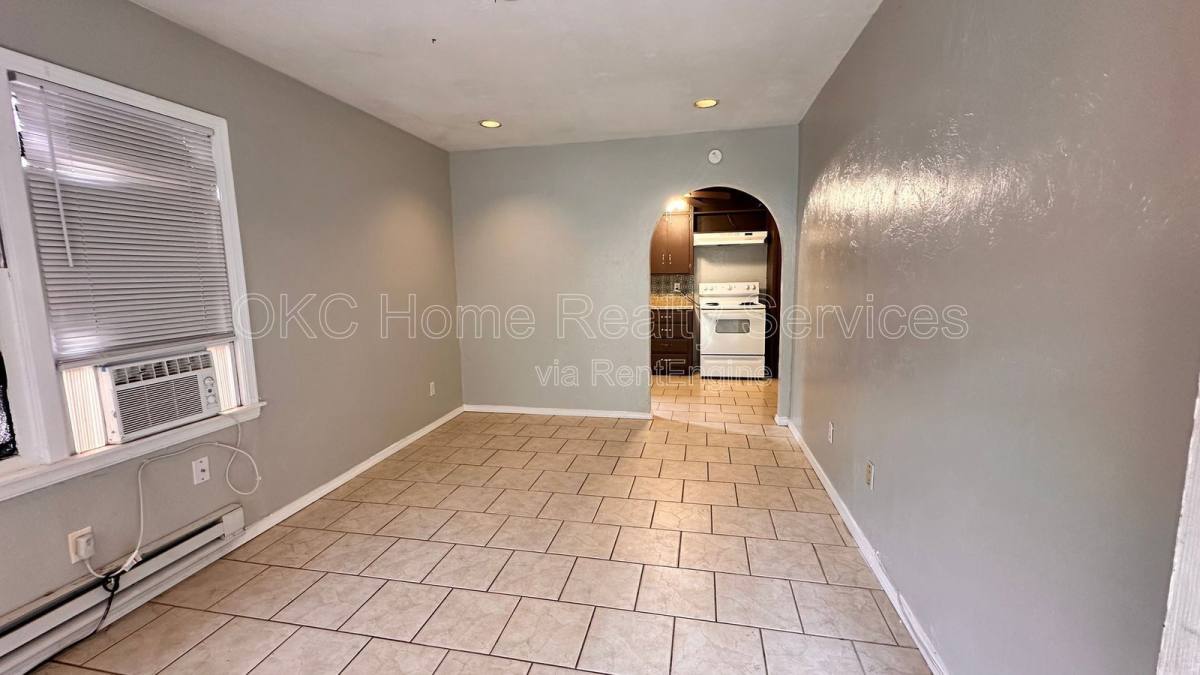 Apartment for rent at 2533 1 2 NW #39TH Terrace, Oklahoma City, OK 73112