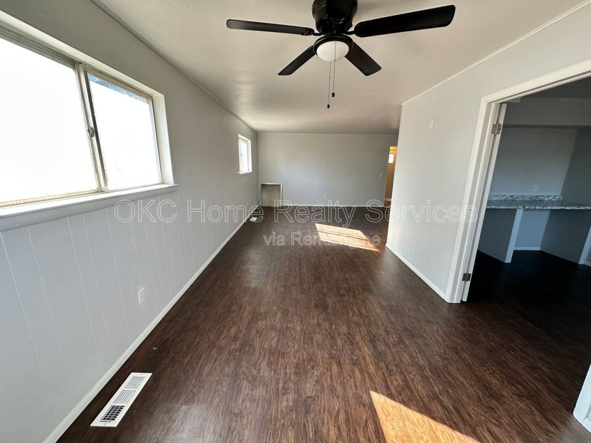 House for rent at 39 NE 63rd St, Oklahoma City, OK 73105