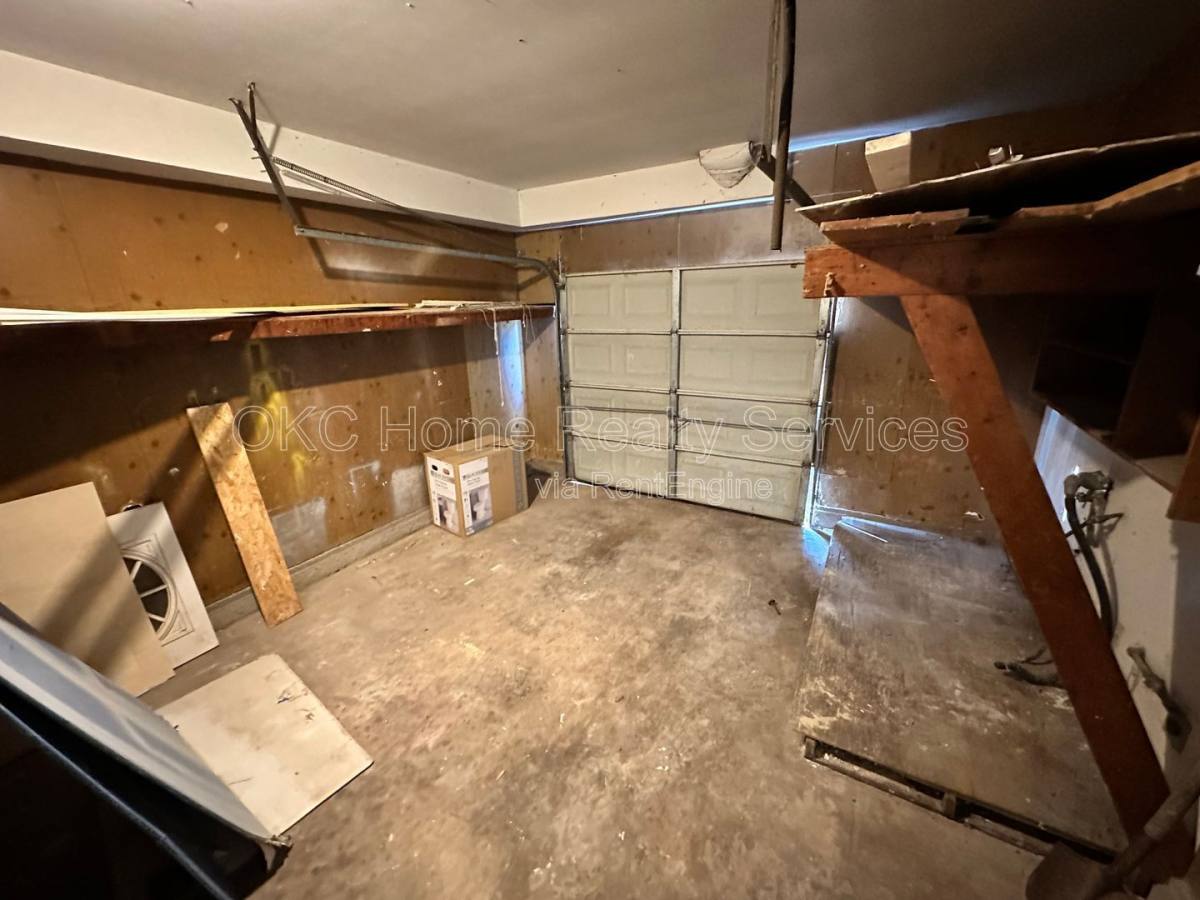 House for rent at 39 NE 63rd St, Oklahoma City, OK 73105