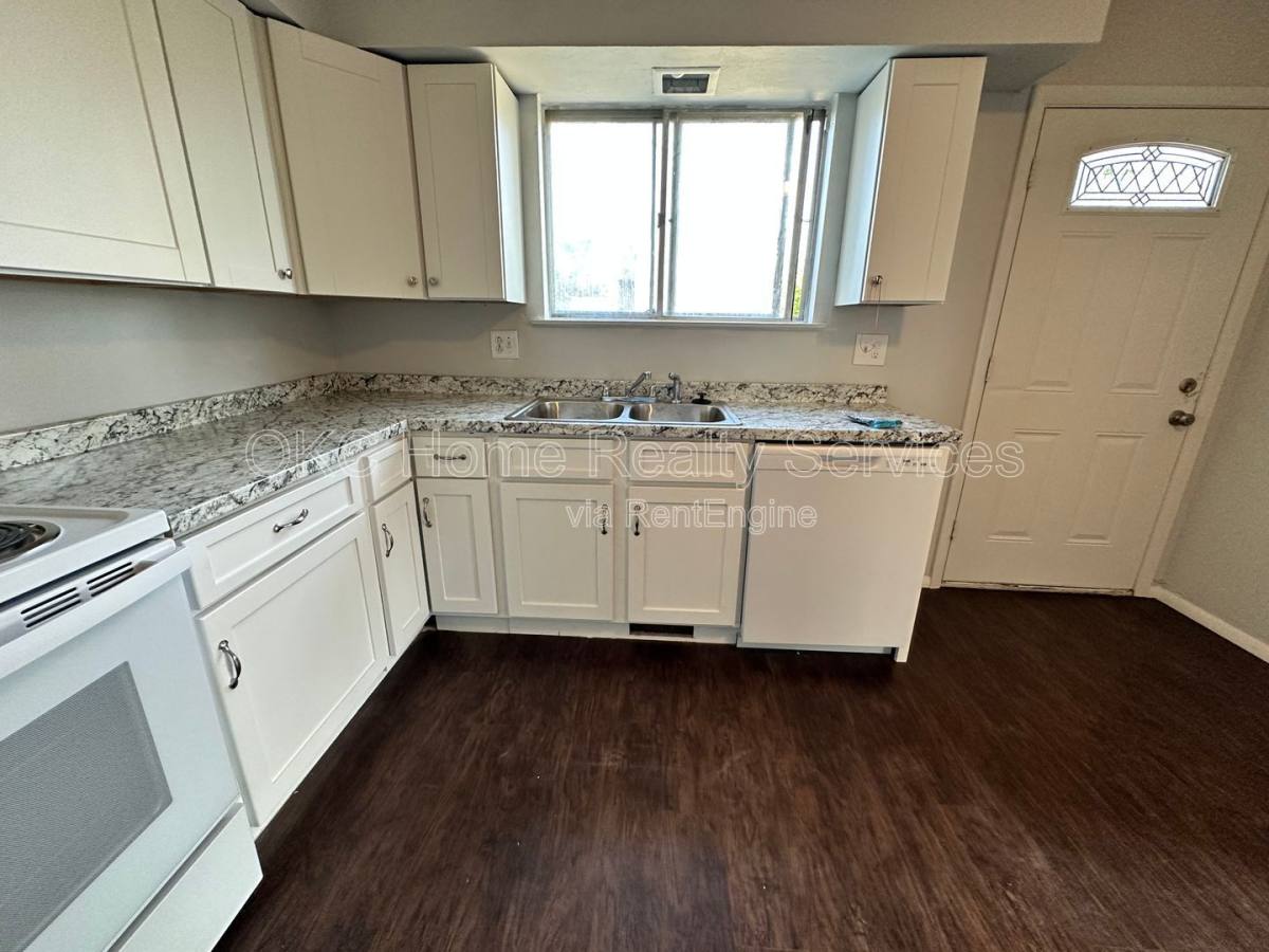 House for rent at 39 NE 63rd St, Oklahoma City, OK 73105