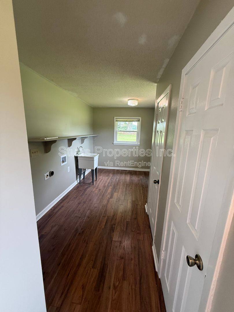 Apartment for rent at 3575 County Rd #154, Florence, AL 35633