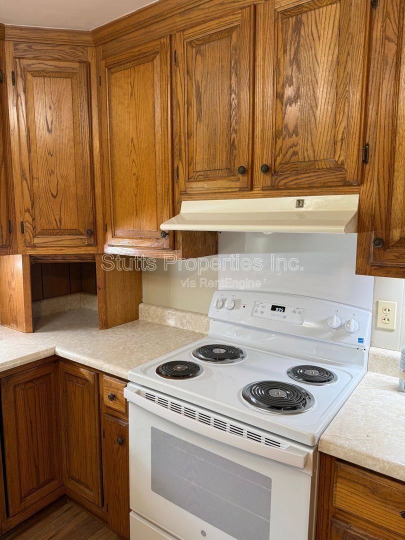 Apartment for rent at 3575 County Rd #154, Florence, AL 35633