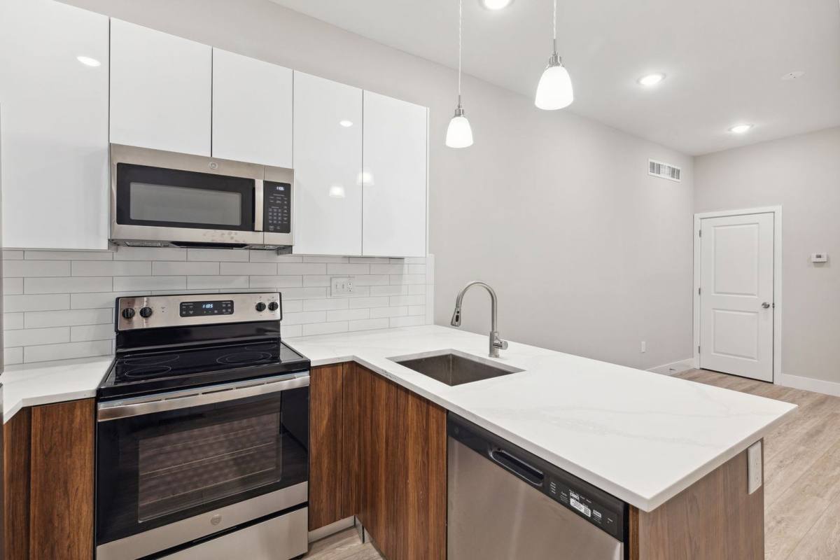 Apartment for rent at 1333 E Snyder Ave #1, Philadelphia, PA 19148