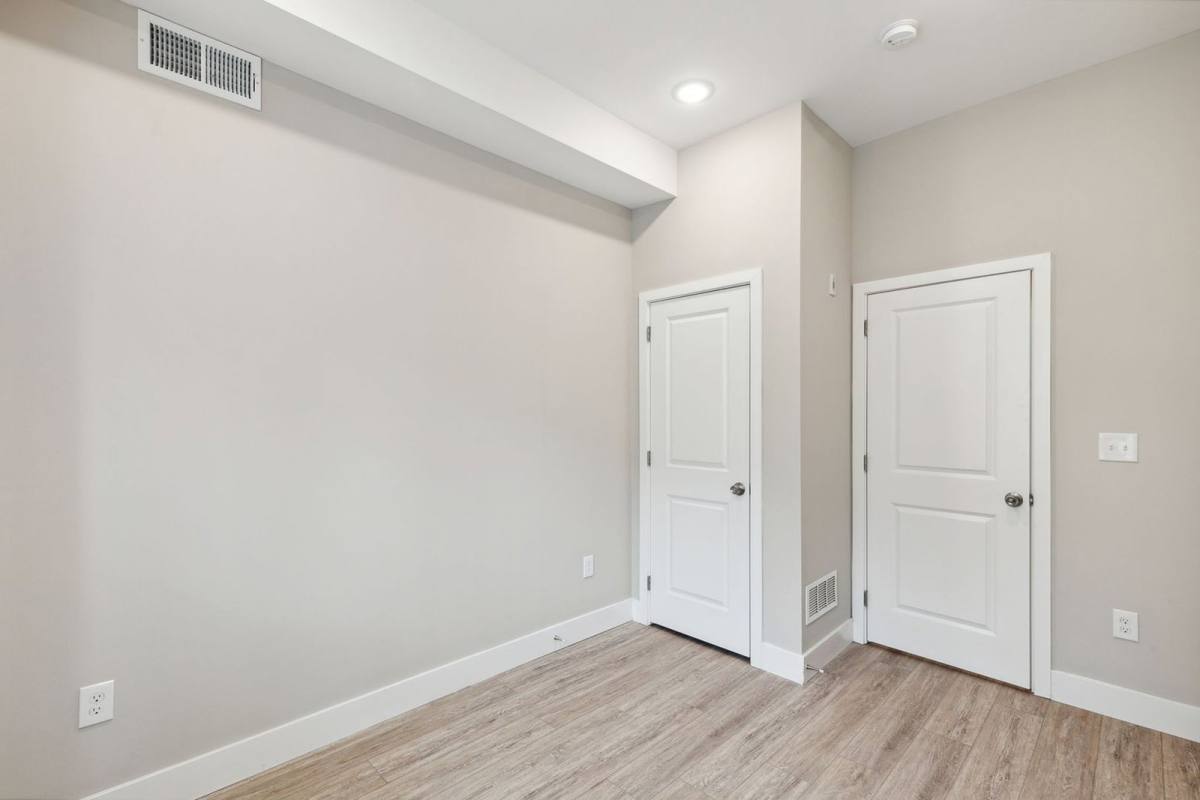 Apartment for rent at 1333 E Snyder Ave #1, Philadelphia, PA 19148