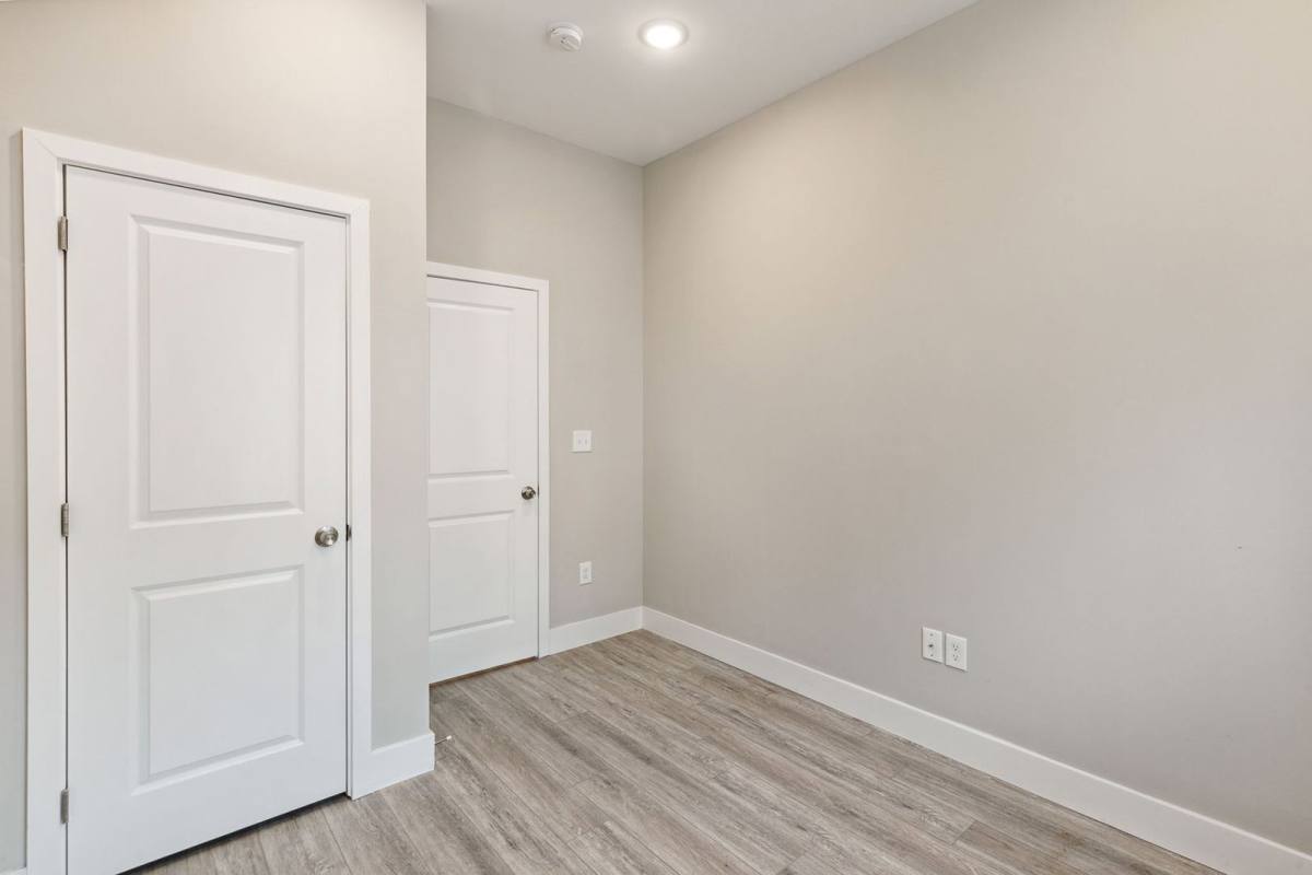 Apartment for rent at 1333 E Snyder Ave #1, Philadelphia, PA 19148
