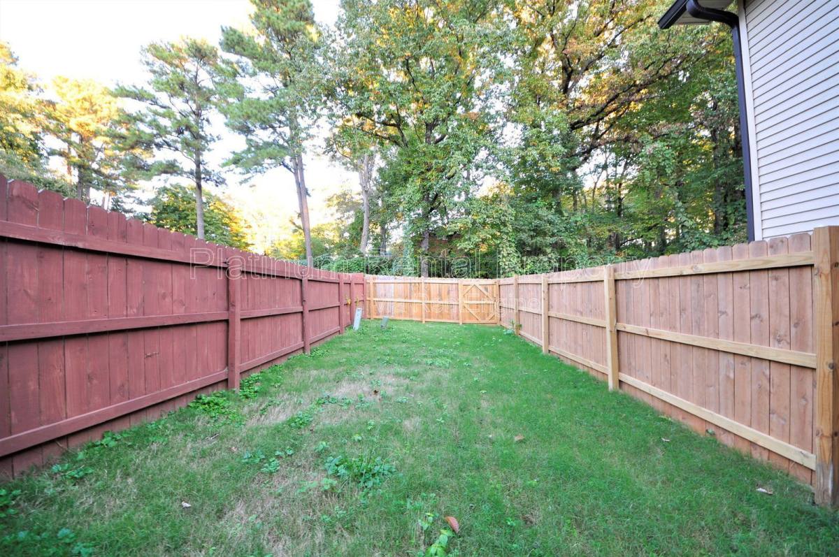 Townhouse for rent at 3572 Kennesaw Station Dr, Kennesaw, GA 30144