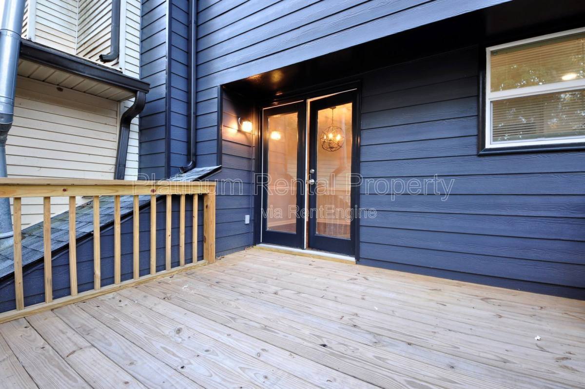 Townhouse for rent at 3572 Kennesaw Station Dr, Kennesaw, GA 30144