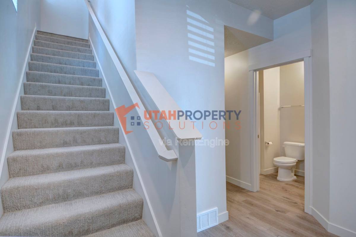 Townhouse for rent at 1025 W 400 S, American Fork, UT 84003