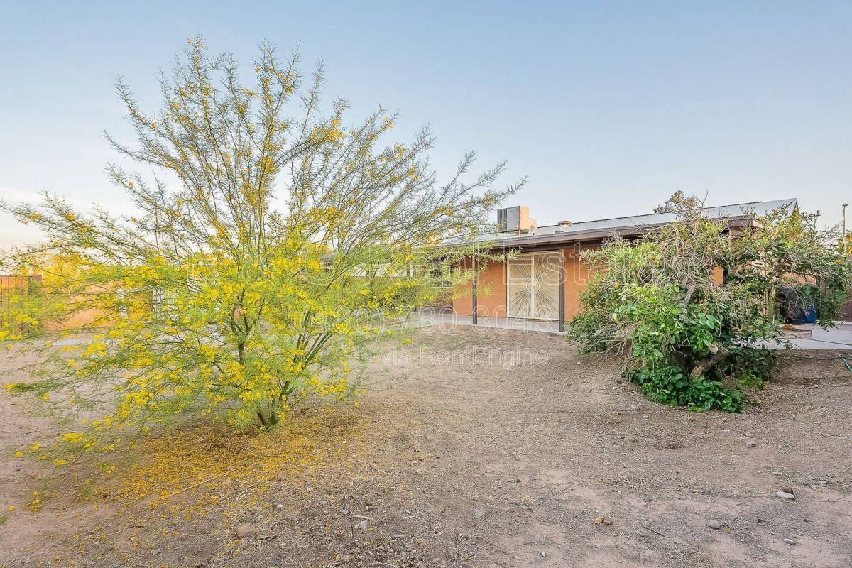 House for rent at 1022 W Apollo Ave, Tempe, AZ 85283