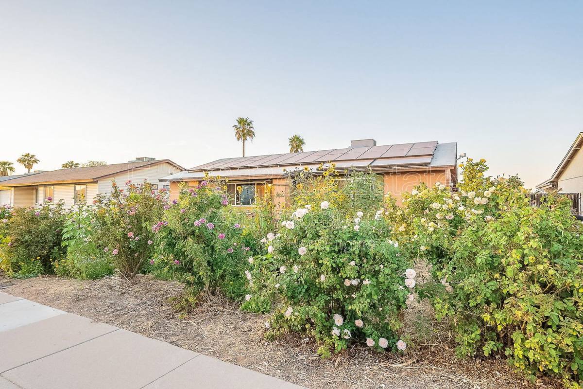 House for rent at 1022 W Apollo Ave, Tempe, AZ 85283