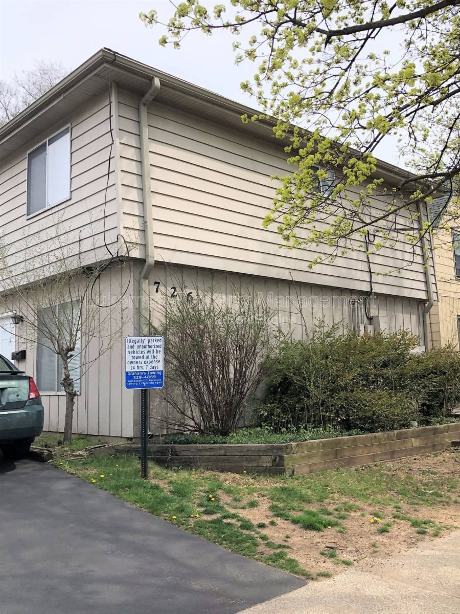 Apartment for rent at 730 Pioneer St #2, Kalamazoo, MI 49008