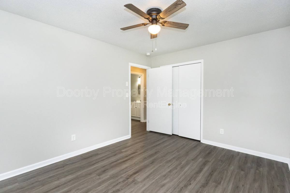 Apartment for rent at 2180 Dugan St, Chattanooga, TN 37412