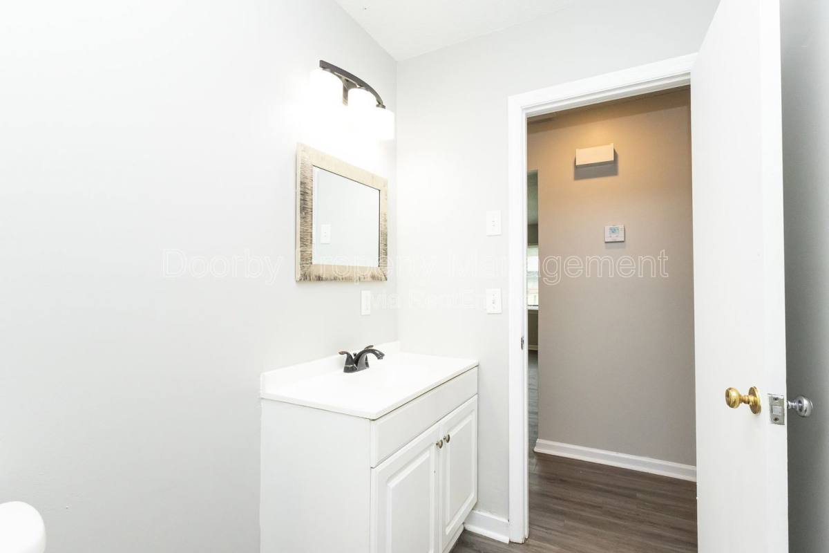 Apartment for rent at 2180 Dugan St, Chattanooga, TN 37412