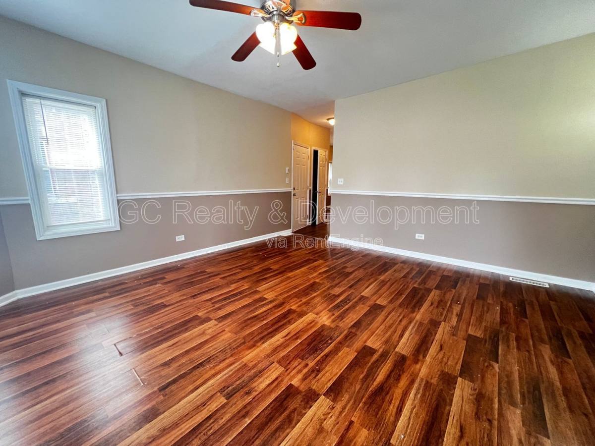 Condo for rent at 9016 S Justine St #1, Chicago, IL 60620