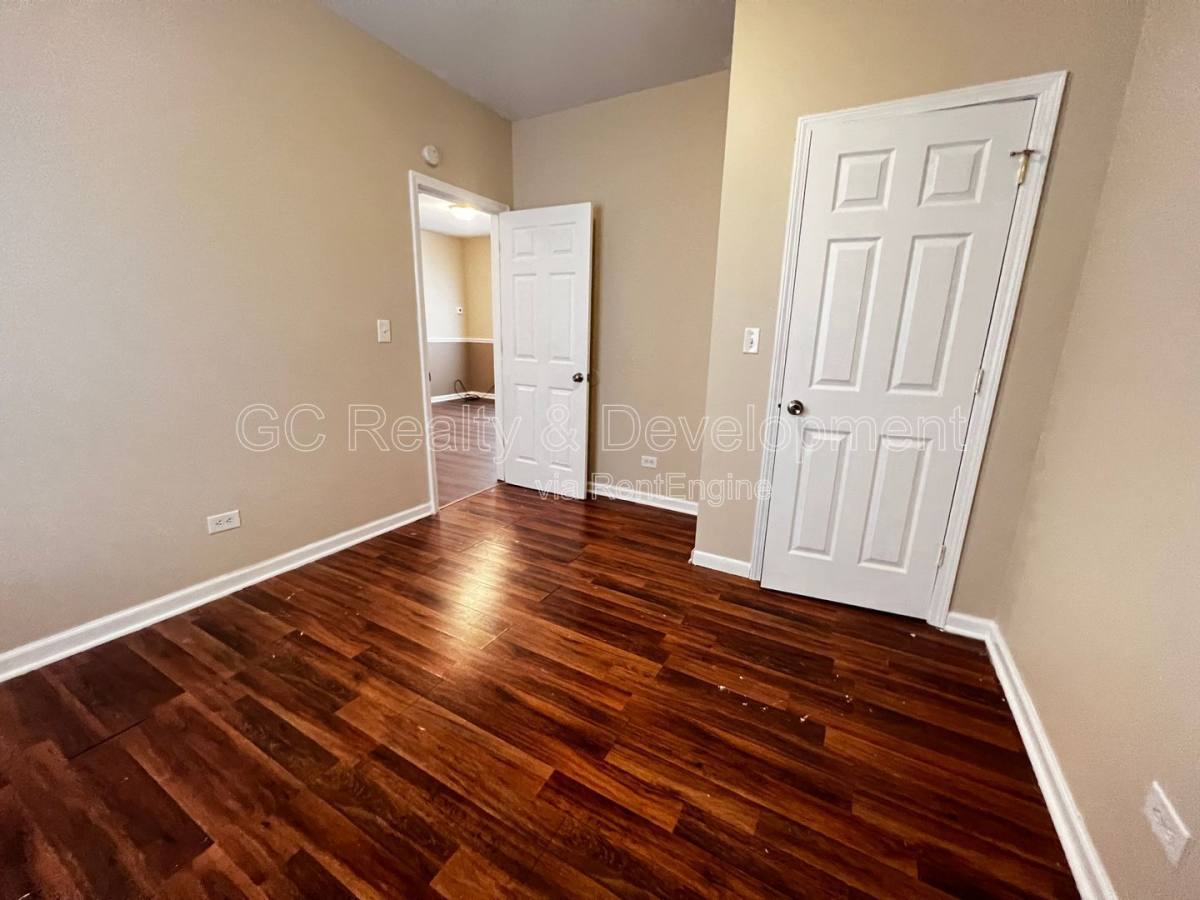 Condo for rent at 9016 S Justine St #1, Chicago, IL 60620