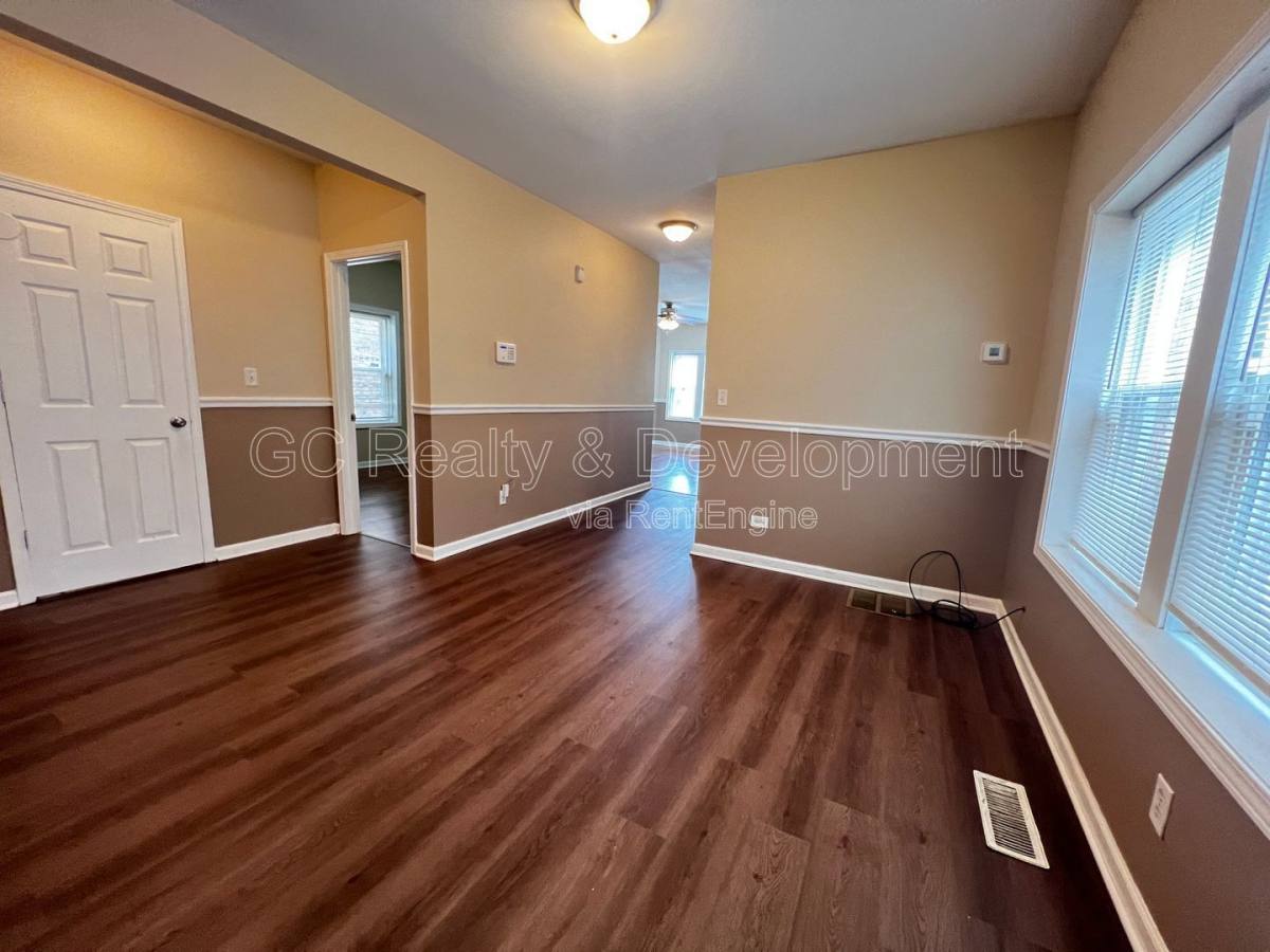 Condo for rent at 9016 S Justine St #1, Chicago, IL 60620