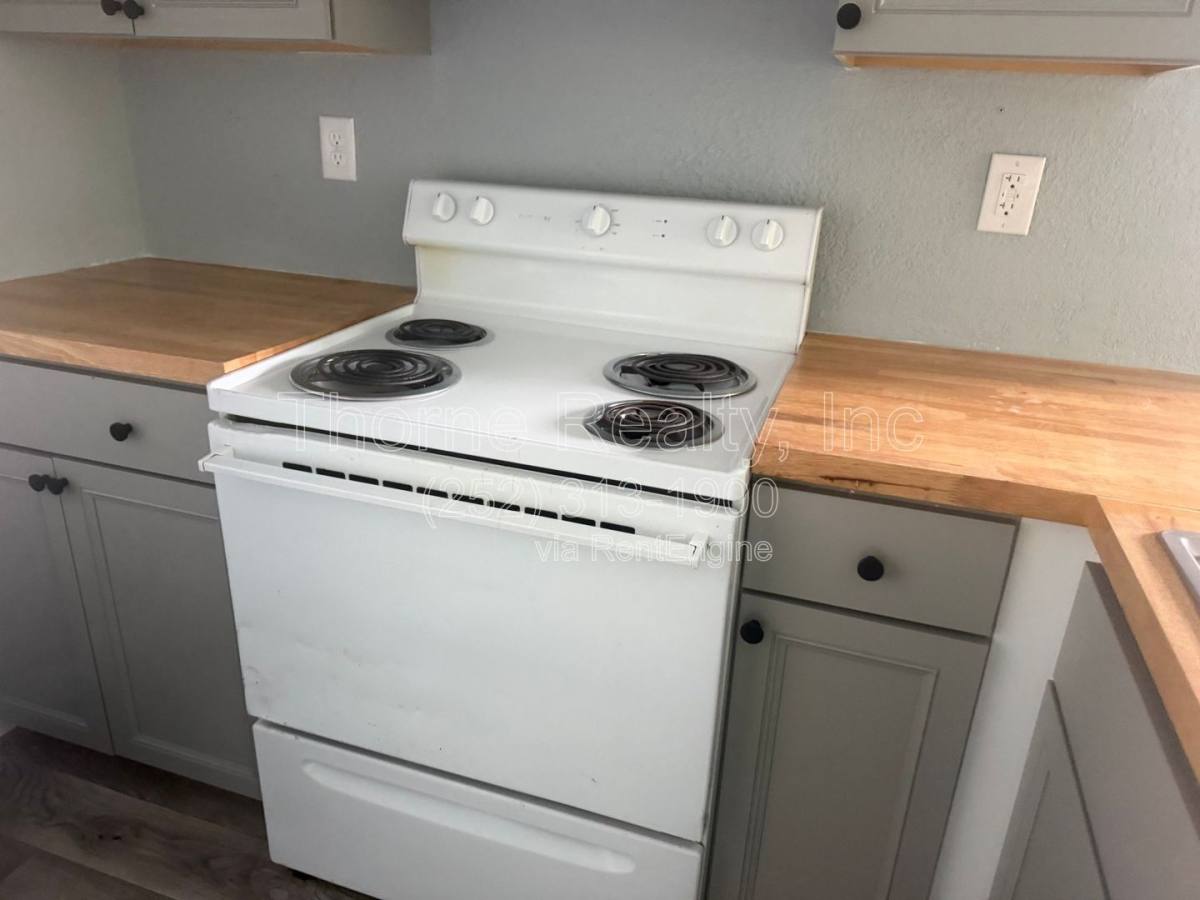 Apartment for rent at 1125 E Grand Ave, Rocky Mount, NC 27801