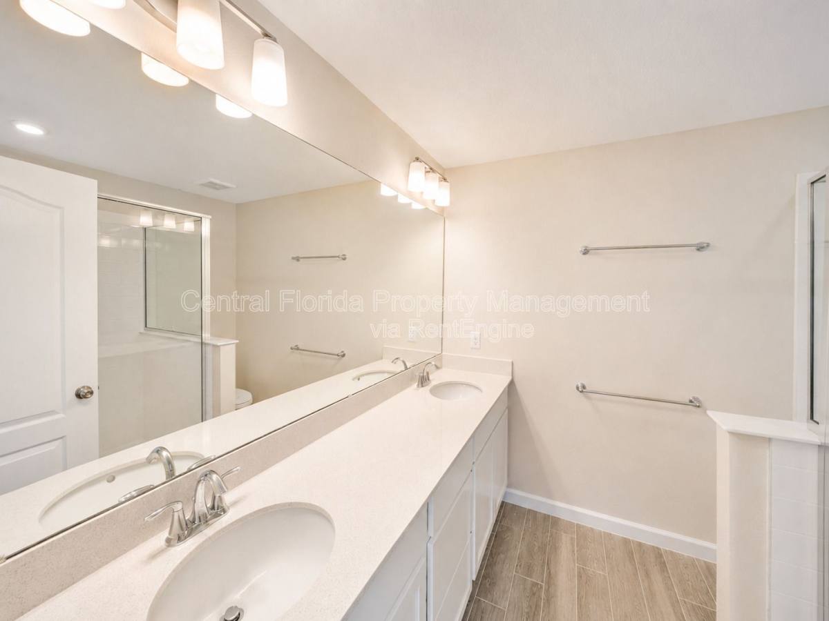 Apartment for rent at 2866 Narcoossee Commons Way #1, Saint Cloud, FL 34771