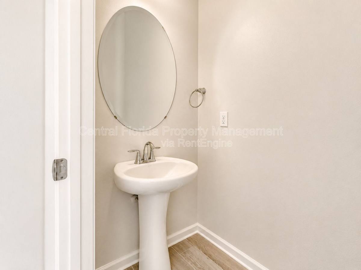 Apartment for rent at 2866 Narcoossee Commons Way #1, Saint Cloud, FL 34771