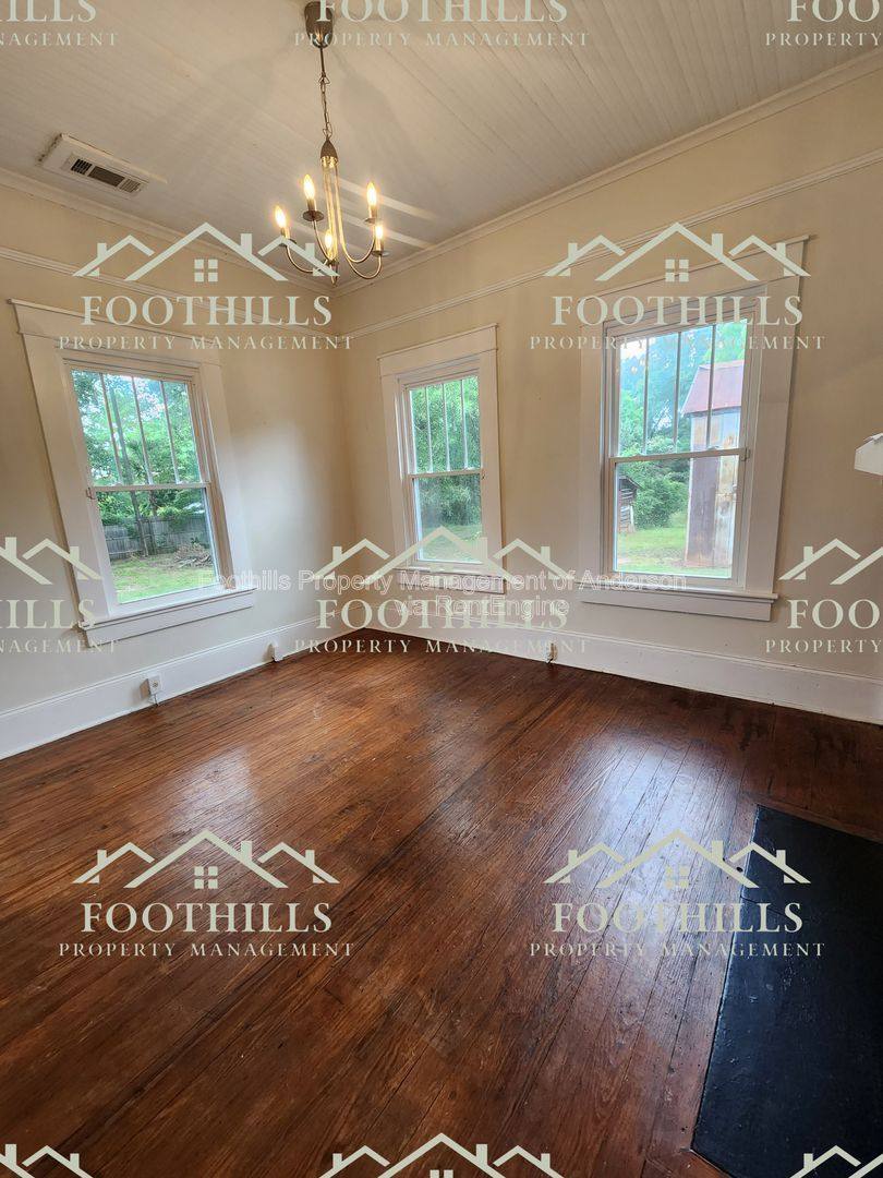 House for rent at 1208 W Whitner St, Anderson, SC 29624