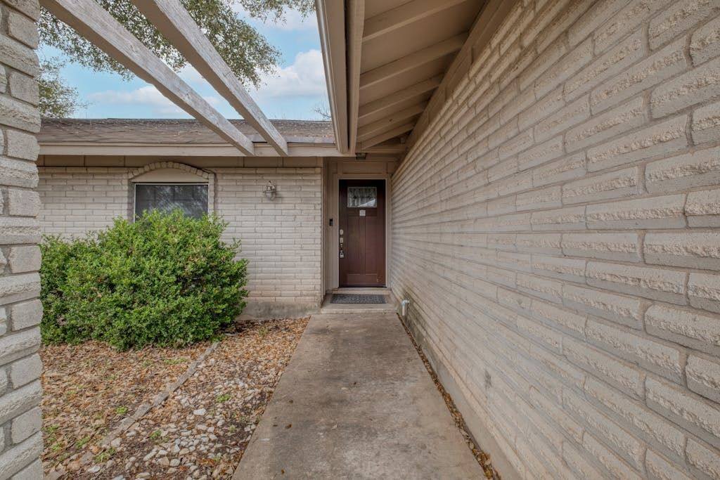 House for rent at 6502 Bridgewater Cove, Austin, TX 78723