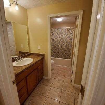 House for rent at 220 Hunt Club Circle #B, Temple, GA 30179